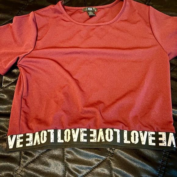 Love Red Workout Crop Top and Leggings Set Size L/XL - Picture 2 of 5